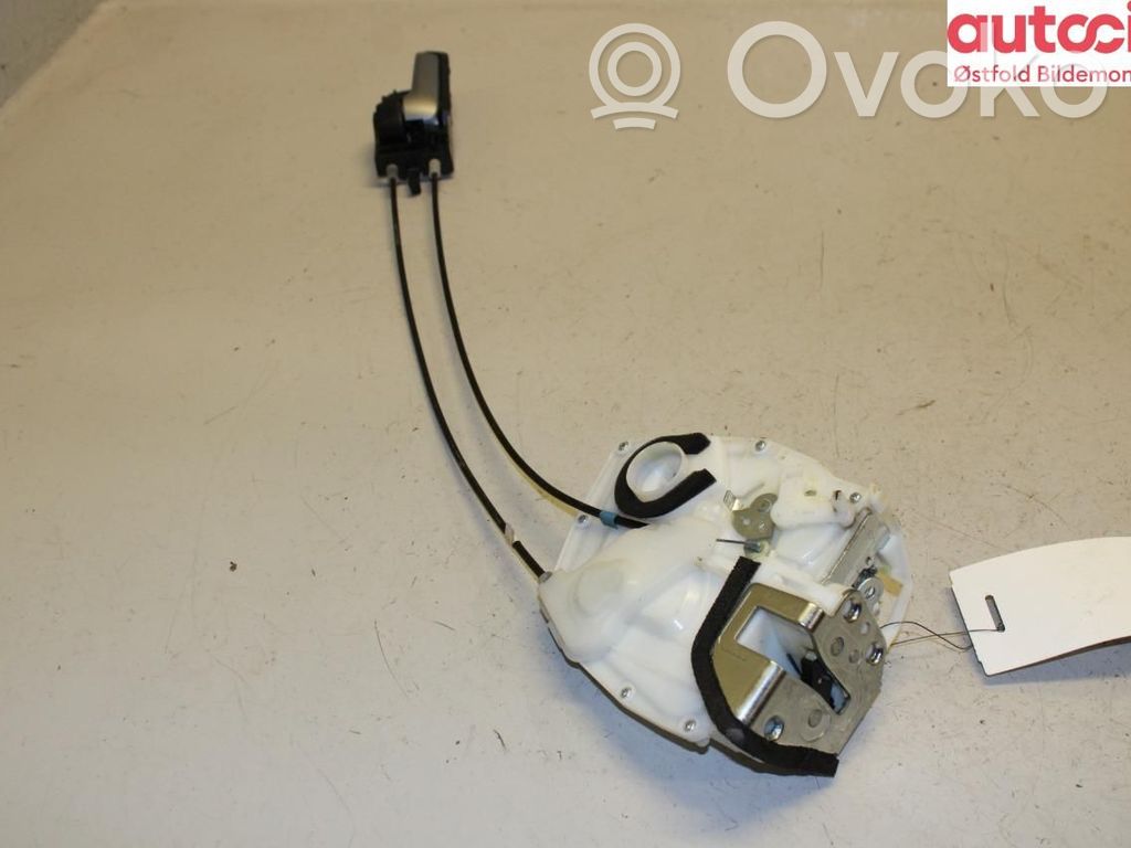 Opel Agila B Takaoven lukko 