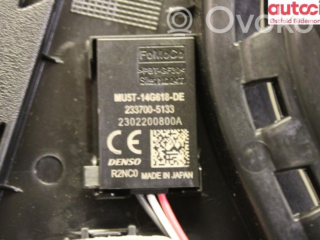 Ford Mustang Mach-E Manecilla externa puerta trasera 