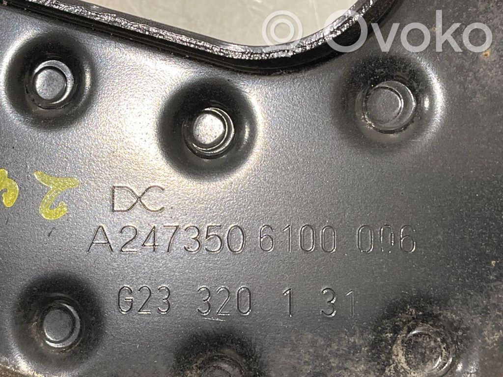 Mercedes-Benz EQA Braccio di controllo sospensione posteriore 