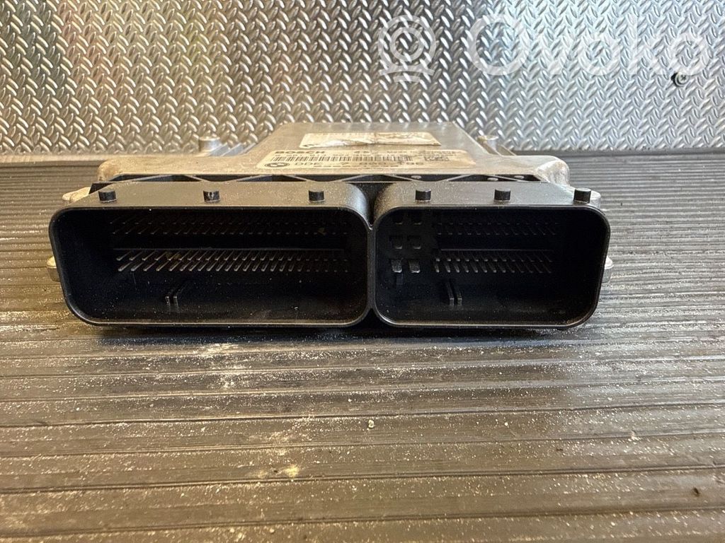 BMW X3 E83 Engine control unit/module ECU