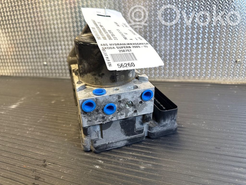 Skoda Superb B6 (3T) Bomba de ABS 