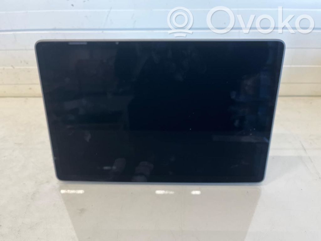 Tesla Model Y Head unit multimedia control 