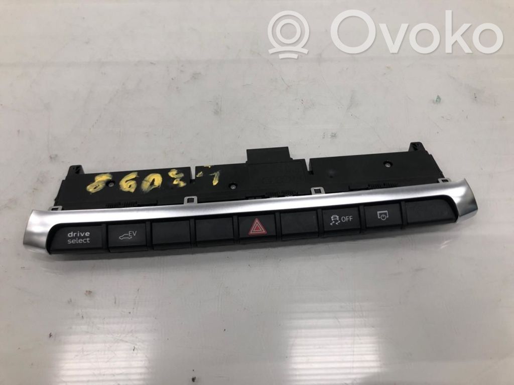 Audi A3 S3 8V Comutator lumini pericol 