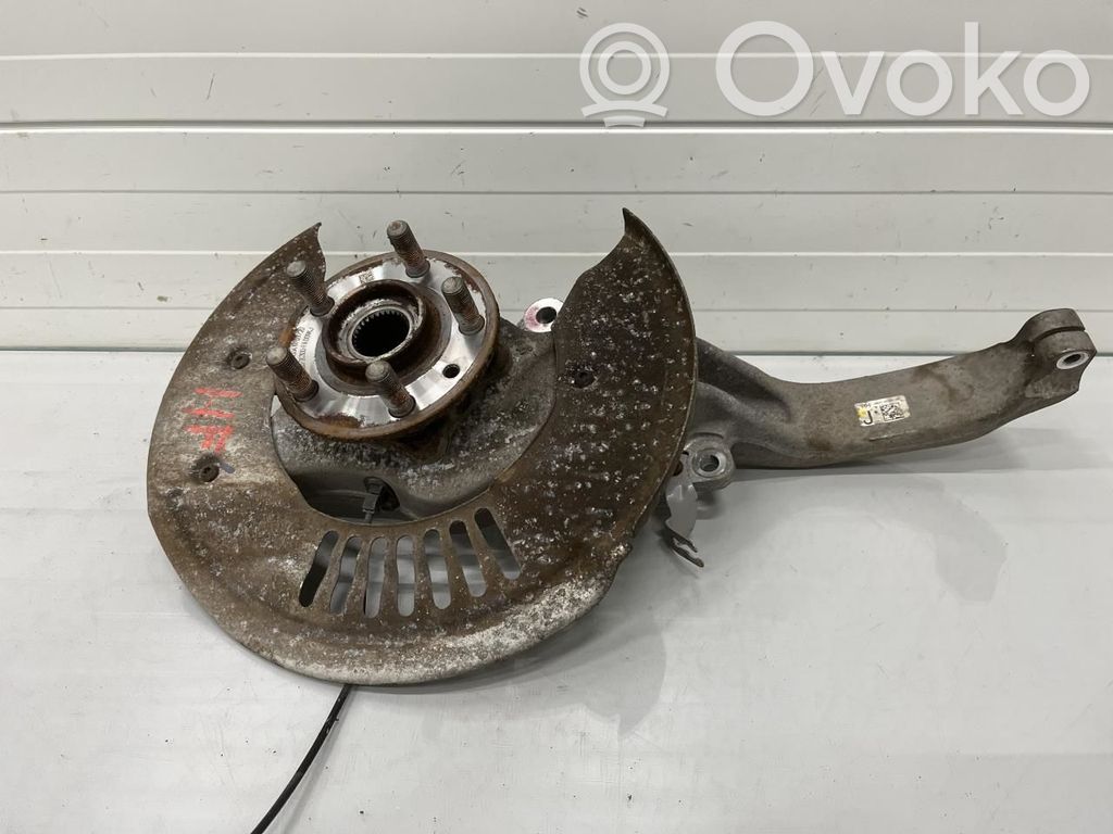 Achsschenkel vorne   J9D33K185BC,J9D33K185BB,J9D33K185BB,J9D33K185BC,T4K12768,T4K4735