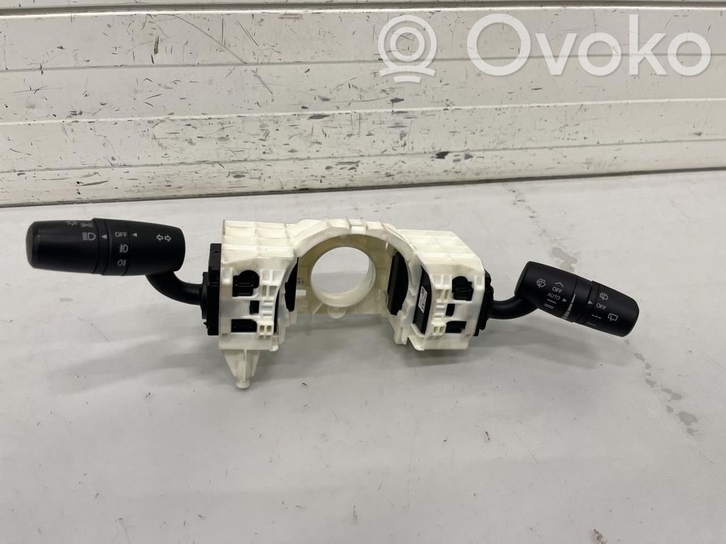 Mazda CX-3 Multifunctional control switch/knob 