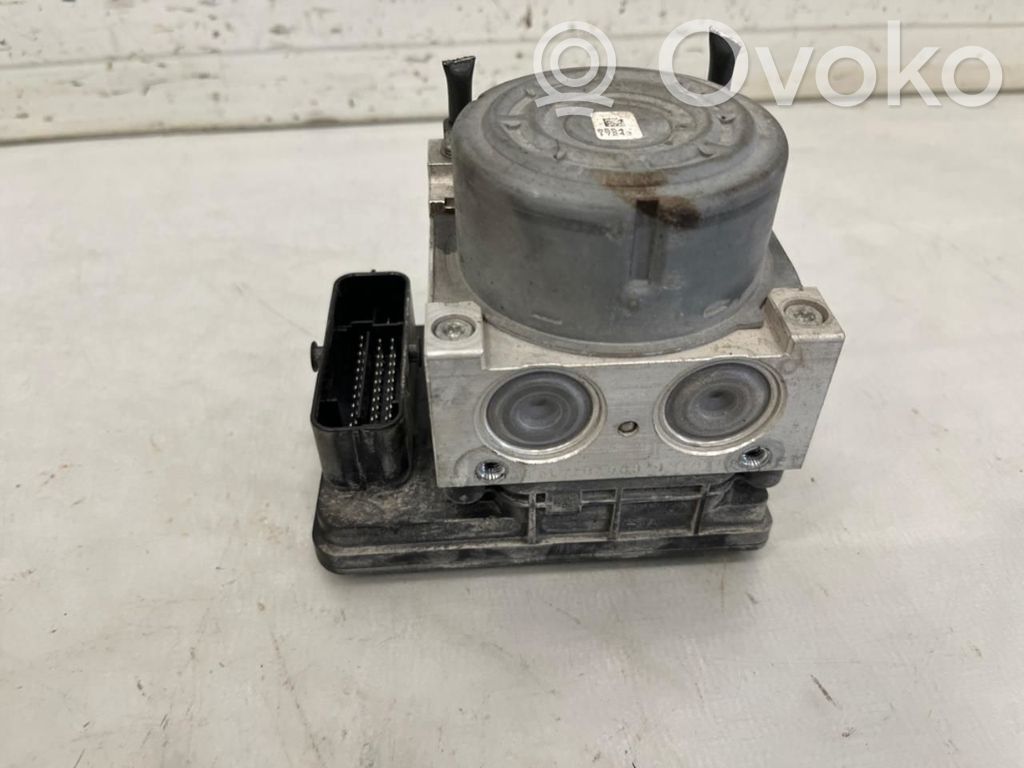 Mazda CX-5 ABS bloks 