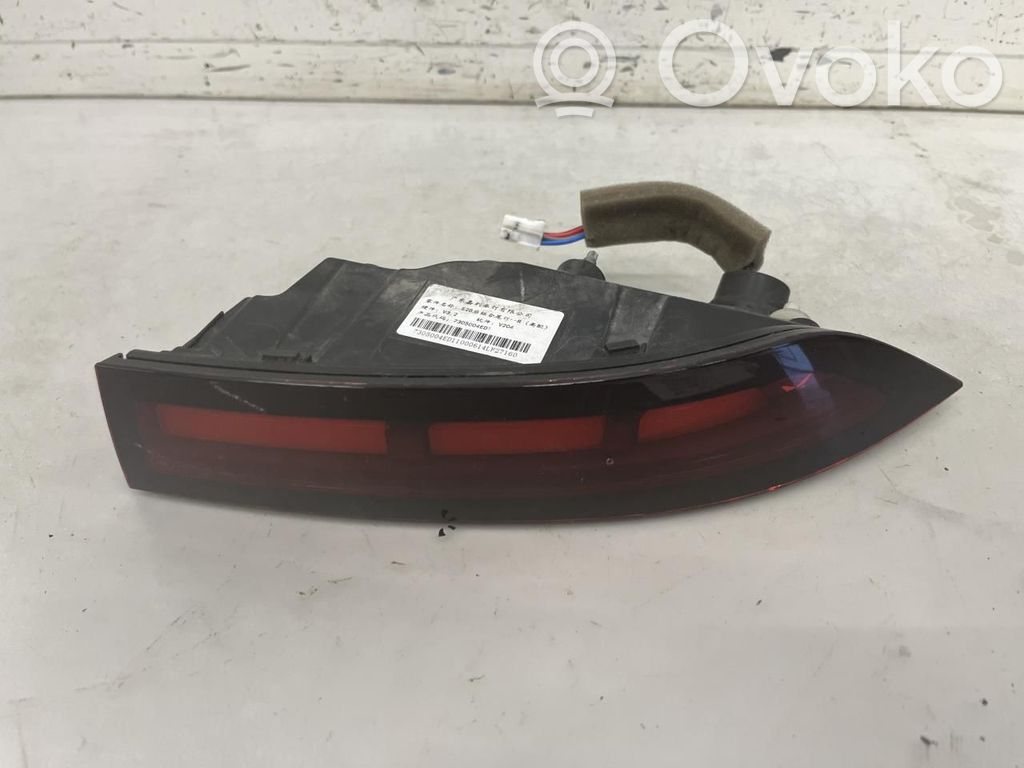 Lampa tylna   7305004ED10004,7305004ED10004