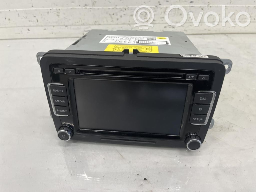 Volkswagen Golf VI Unitate principală radio/CD/DVD/GPS 
