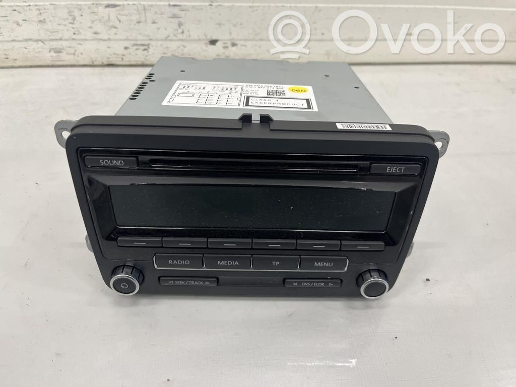 Volkswagen Golf Plus Panel / Radioodtwarzacz CD/DVD/GPS 