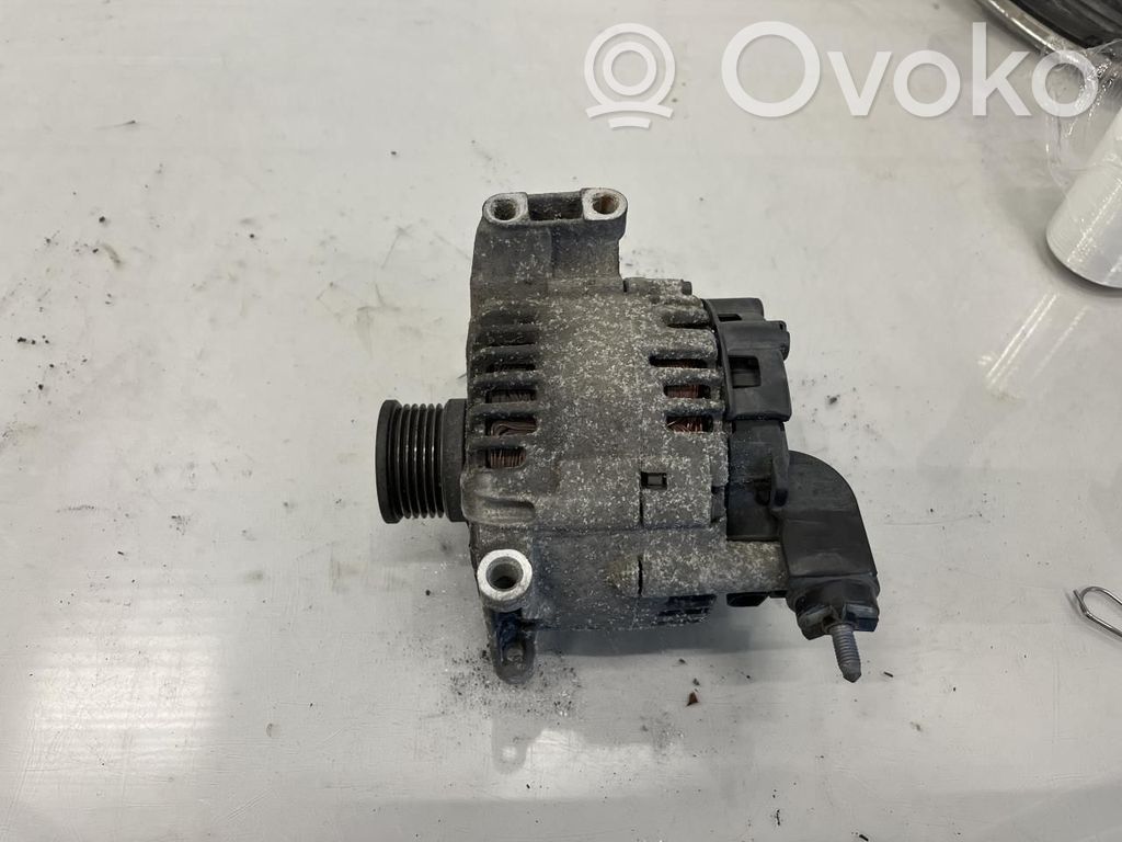 Mercedes-Benz A W169 Alternator 