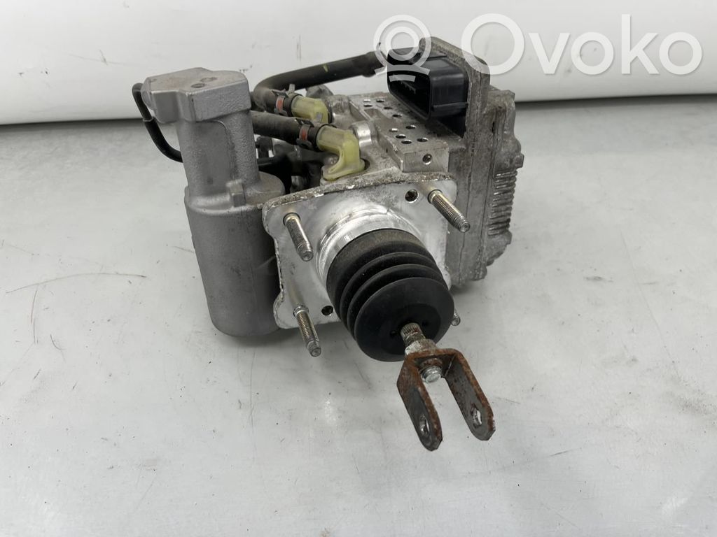 Toyota Auris E180 Bomba de ABS 