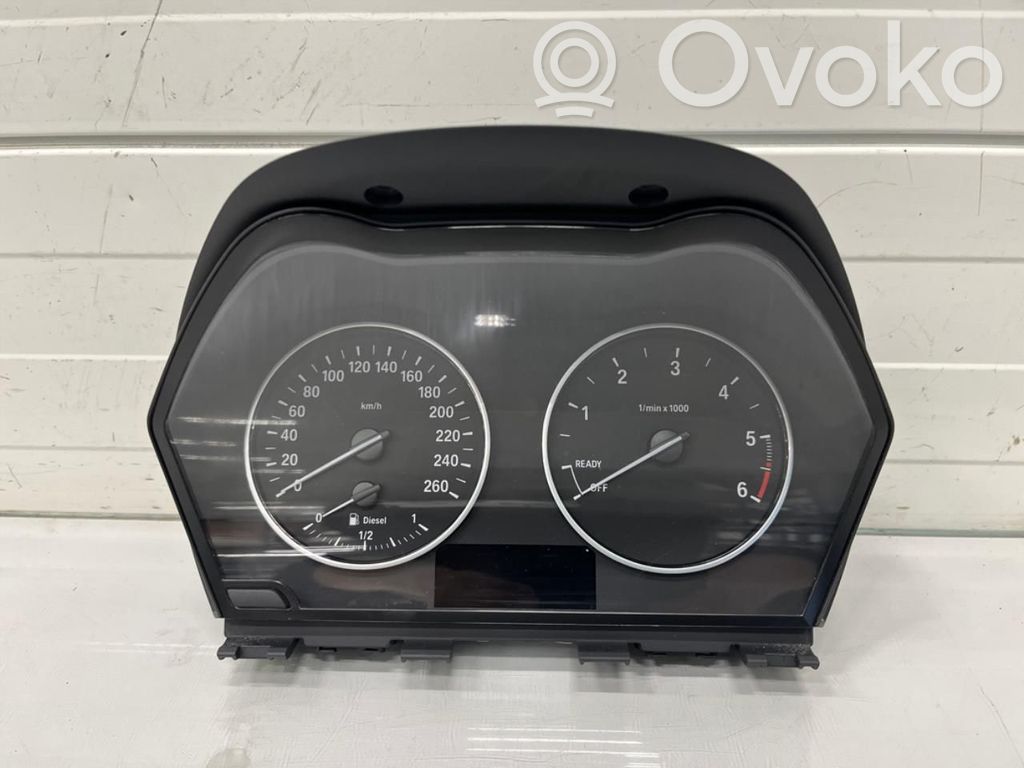 BMW 1 F20 F21 Geschwindigkeitsmesser Cockpit 