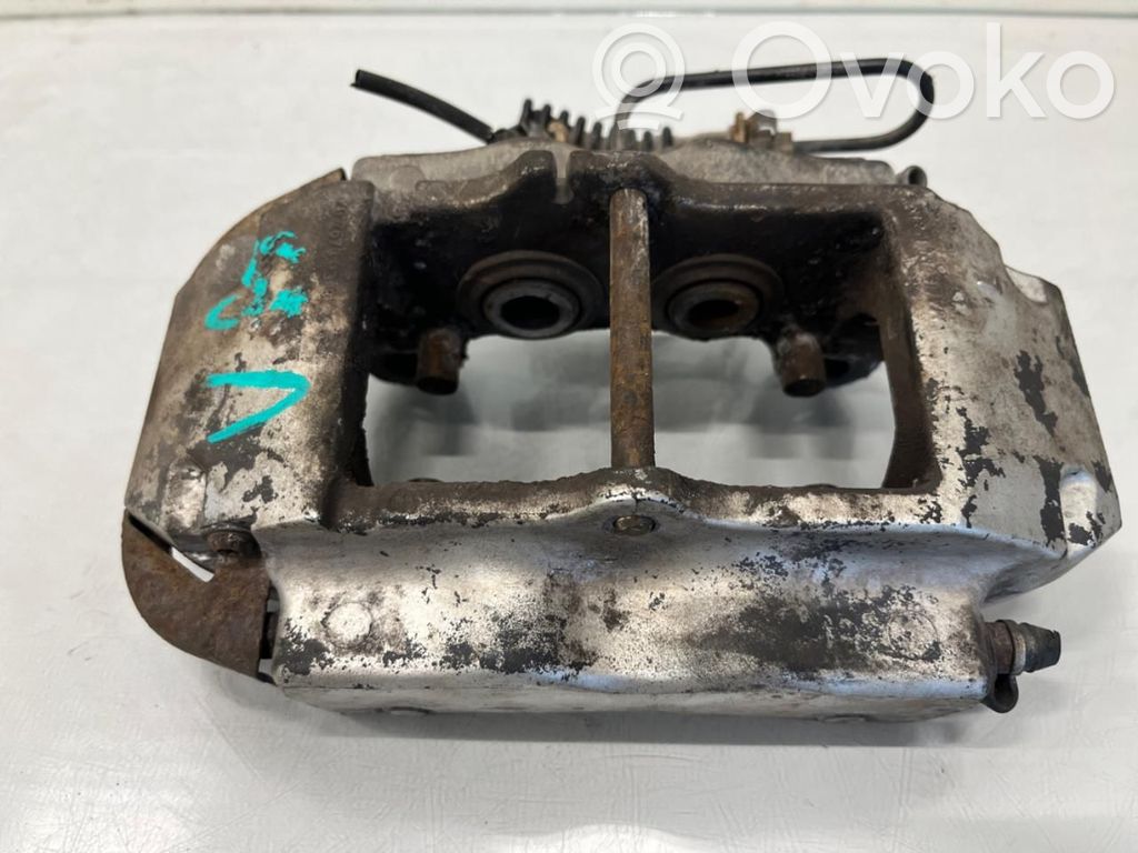 Takajarrusatula   7L6615423L,7L6615423L
