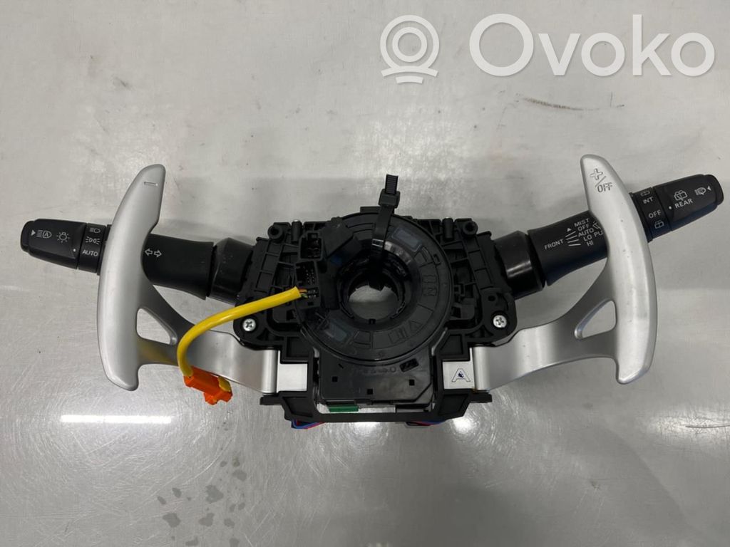 Mitsubishi Eclipse Cross Interrupteur / bouton multifonctionnel 