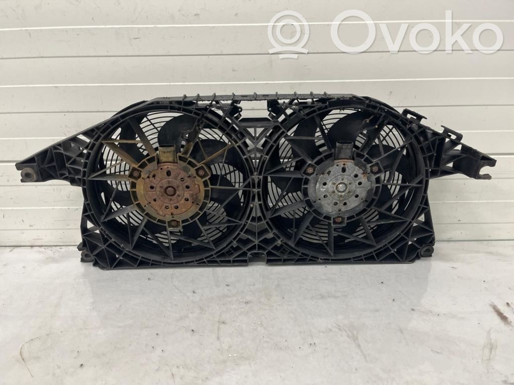 Mercedes-Benz Vito Viano W639 Ventilator electric răcire radiator 