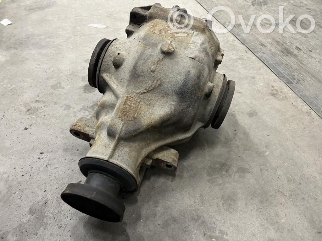 BMW 3 E46 Rear axle beam 