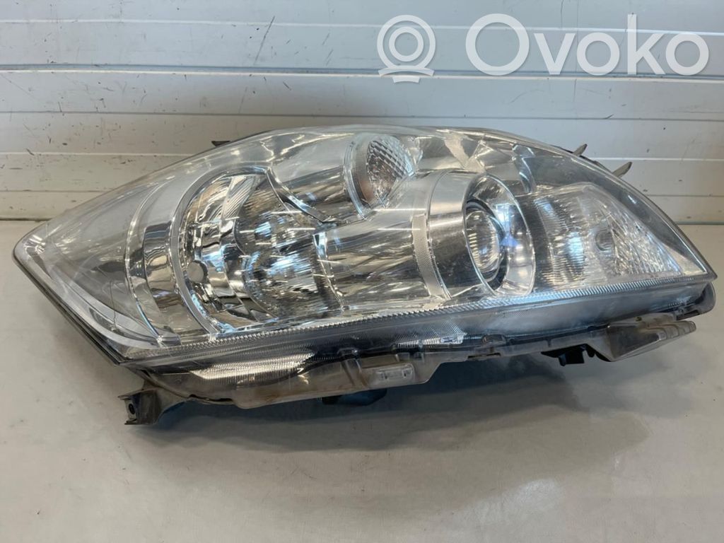 Toyota Auris 150 Lampa przednia 