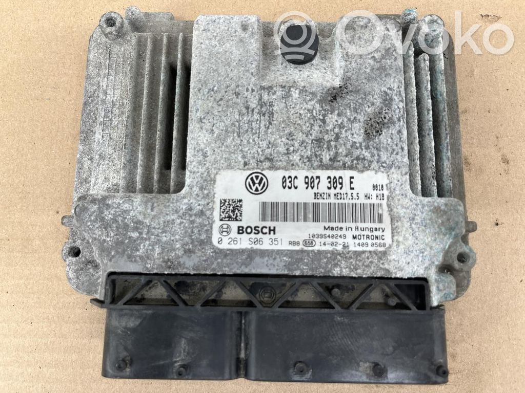 Volkswagen PASSAT B7 Engine control unit/module ECU 