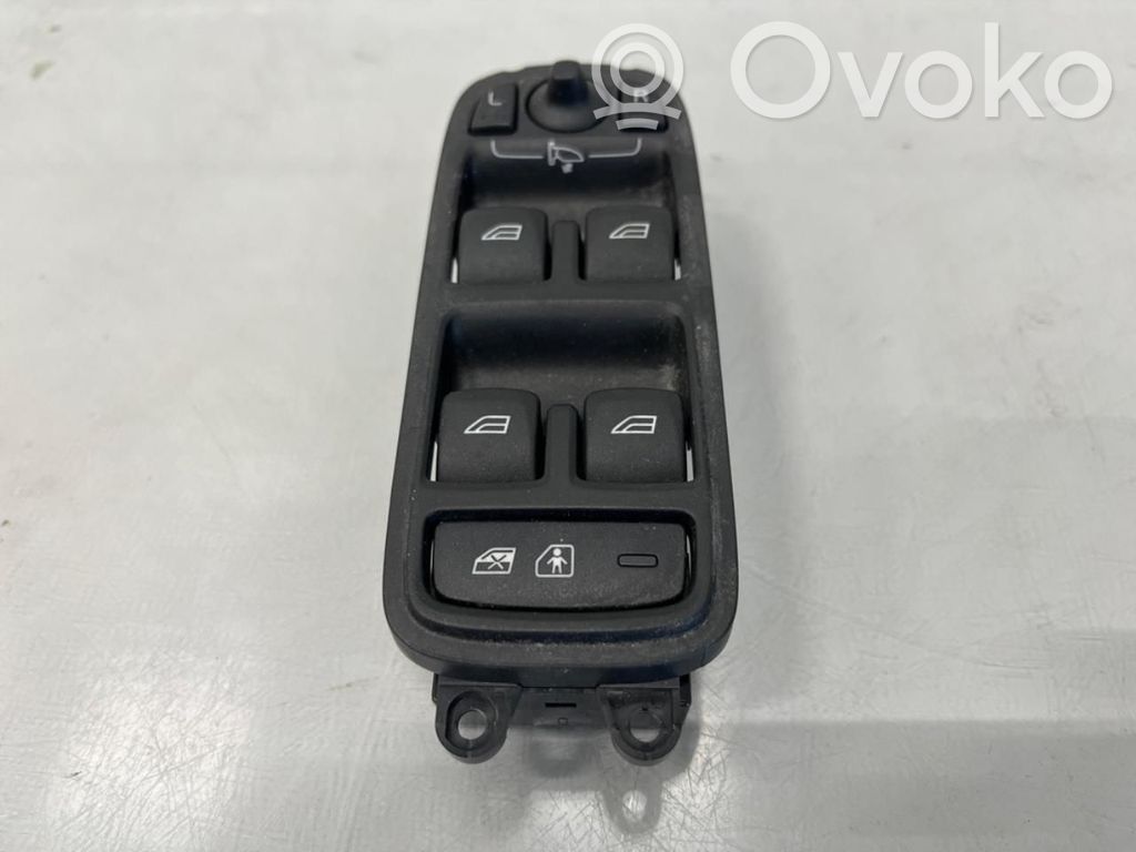 Electric window control switch   31334348,31334348