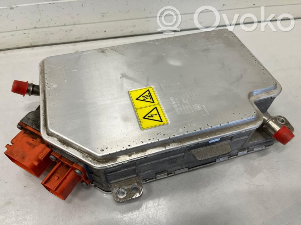 Volvo XC40 Ładowarka do akumulatora 