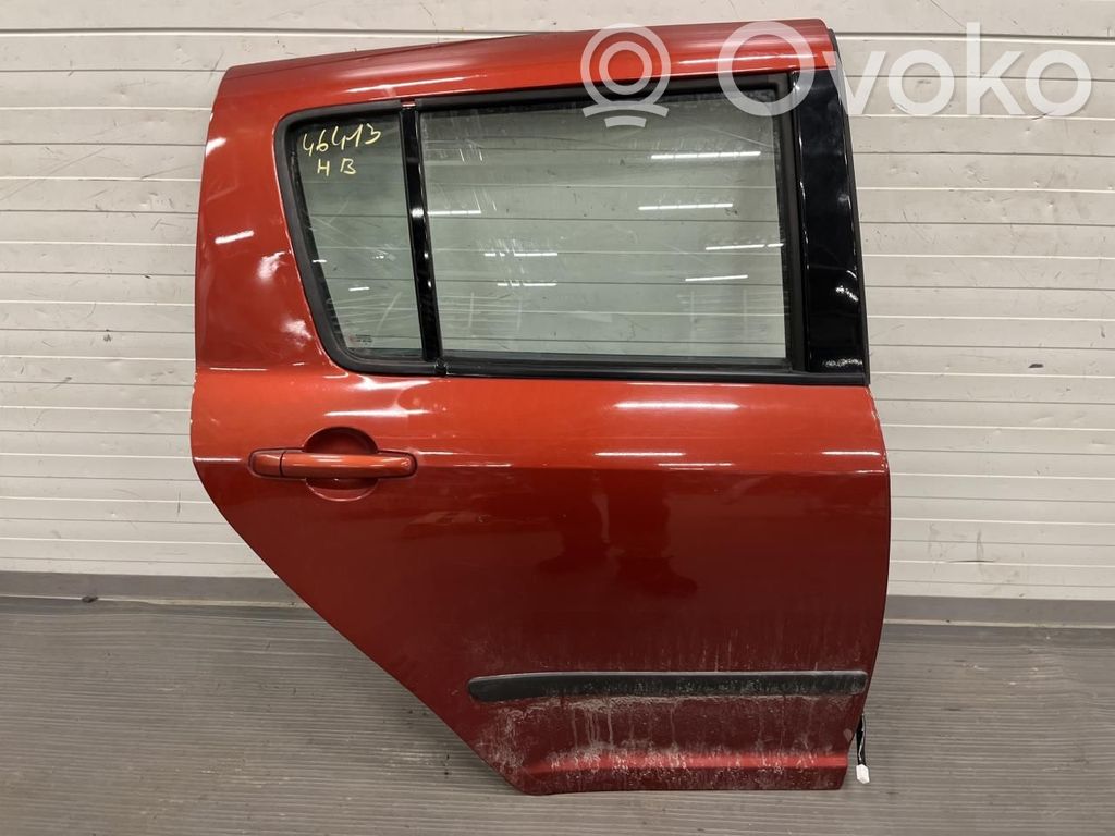 Suzuki Swift I Puerta trasera 