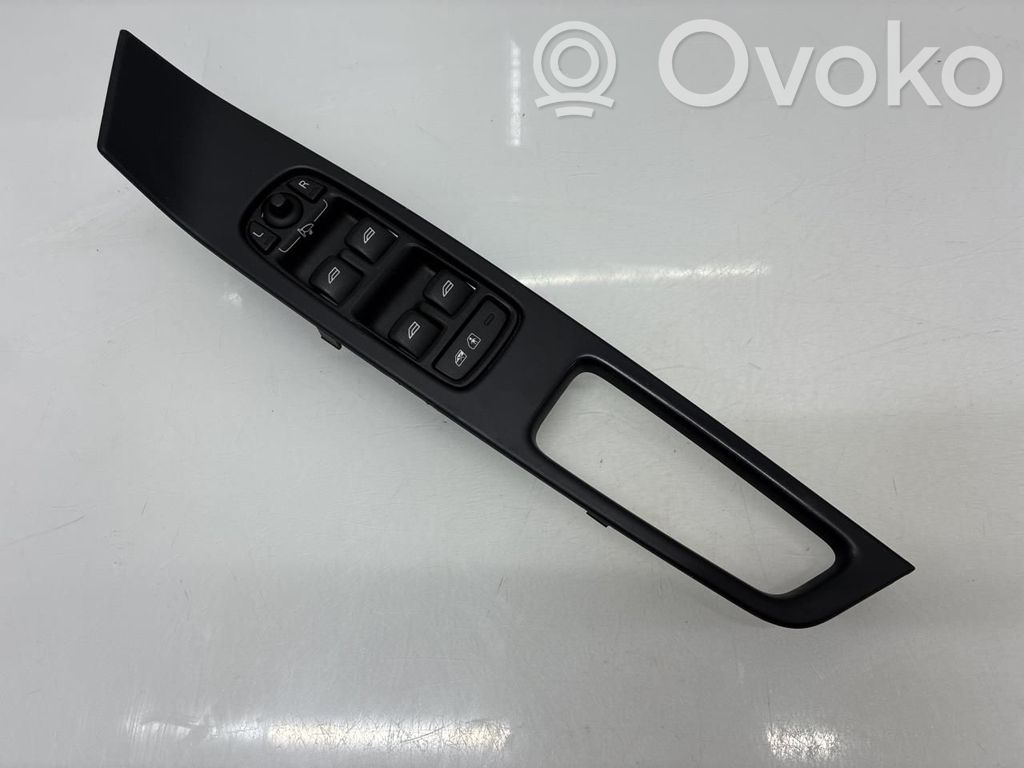 Volvo V60 Electric window control switch 