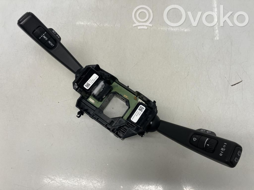 Volvo XC60 Comutator/buton multifuncțional 