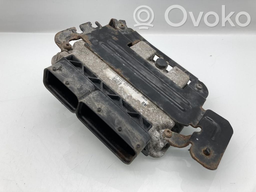 Saab 9-3 Ver2 Unitate control motor/modul ECU 