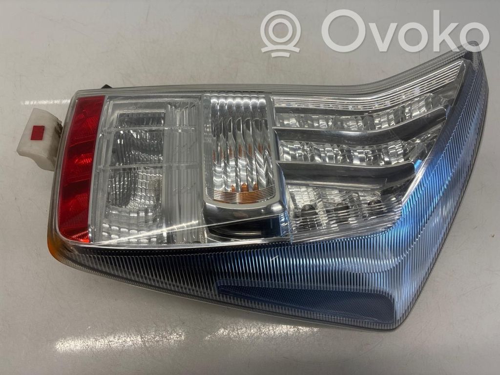 Toyota Prius (XW30) Lampă spate în caroserie 