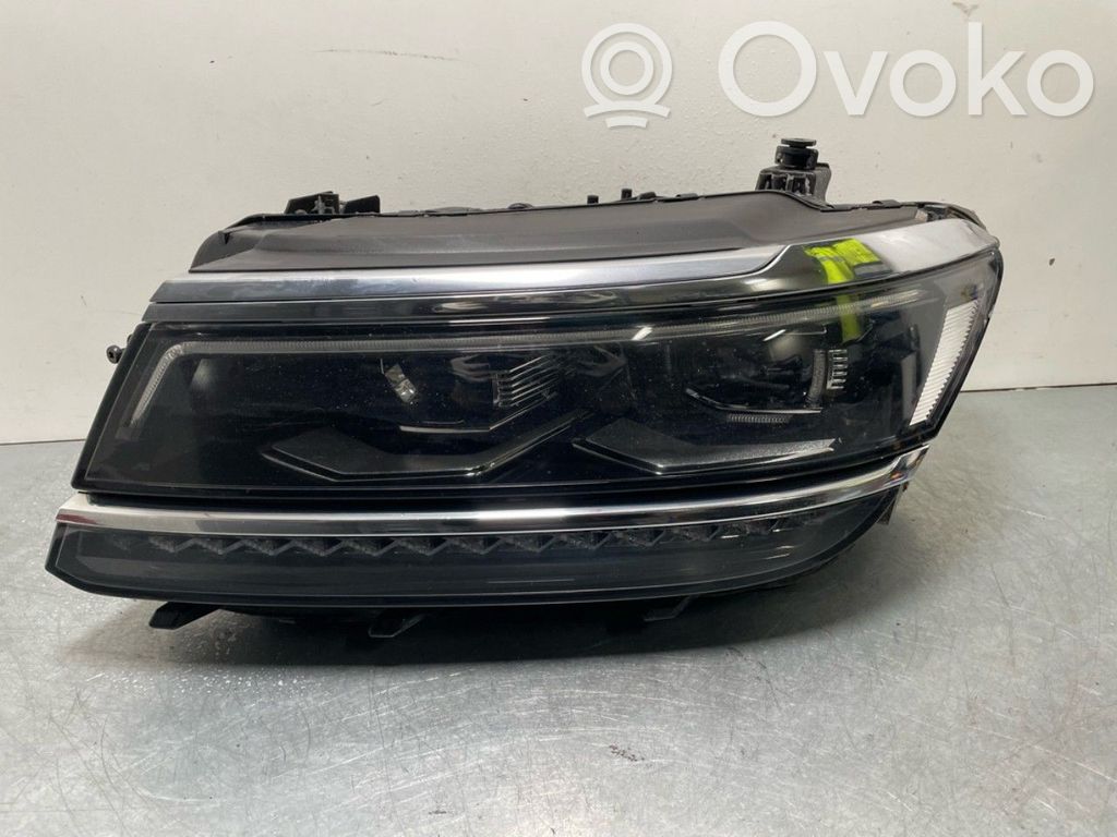 Volkswagen Tiguan Scheinwerfer 