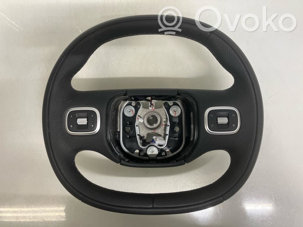 XPeng G6 Stūre 