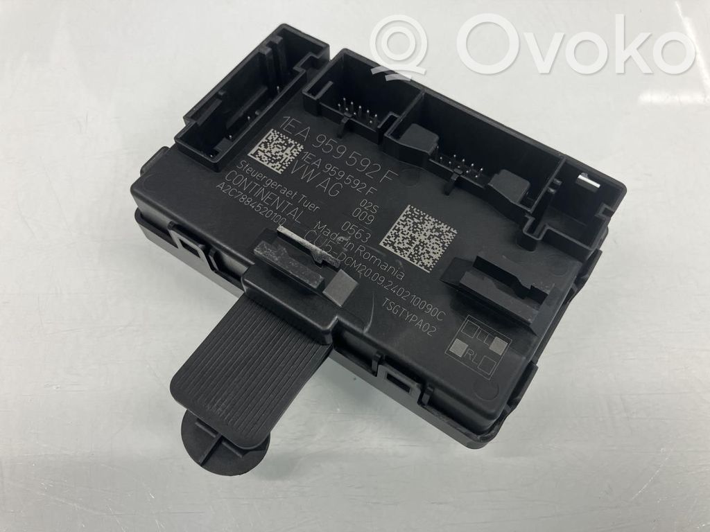 Oven ohjainlaite/moduuli   2845587,VWR2KA114C237AE,1EA959592F,1EA959592F,2845587,VWR2KA114C237AE