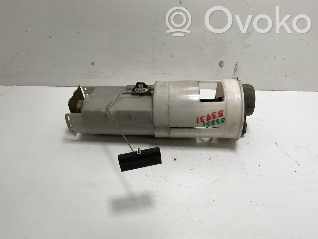 Bomba interna de combustible