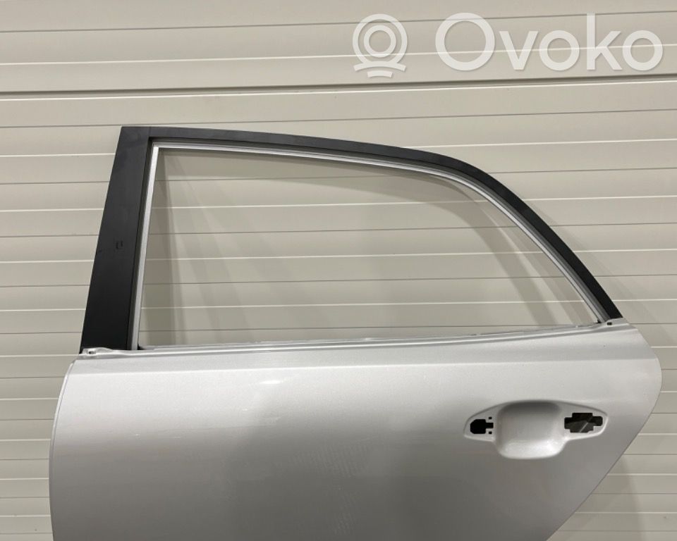 KIA Rio Puerta trasera 