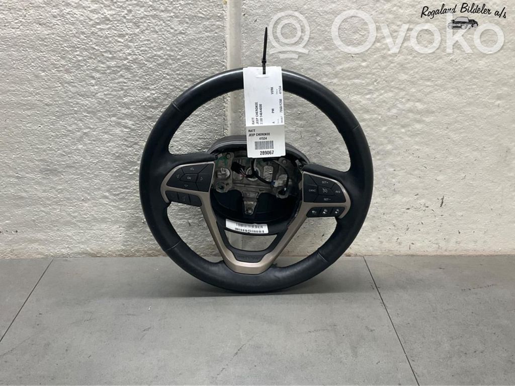 Jeep Cherokee KK Ohjauspyörä 
