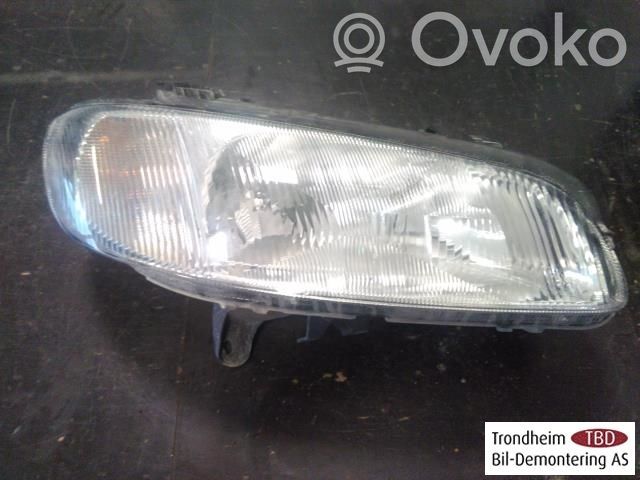 Opel Omega B1 Far 