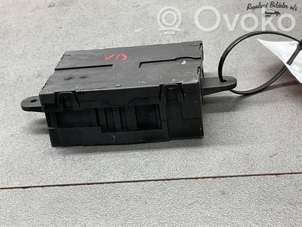 Land Rover Range Rover Velar Unité de commande module de porte 