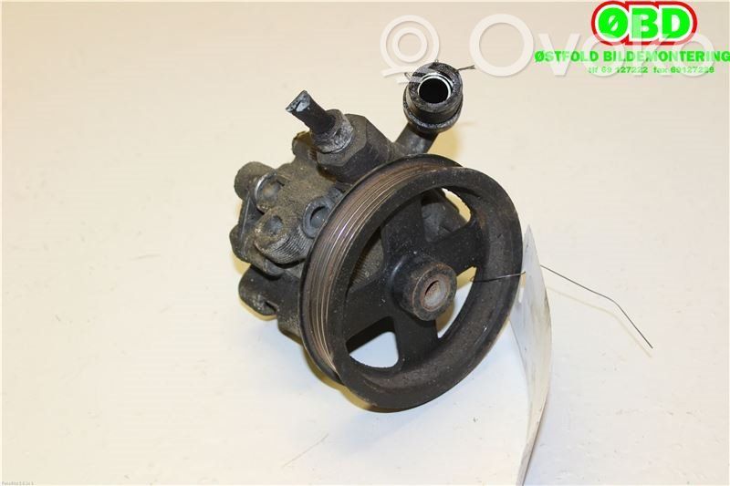 Toyota Corolla Verso E121 Servopumpe 