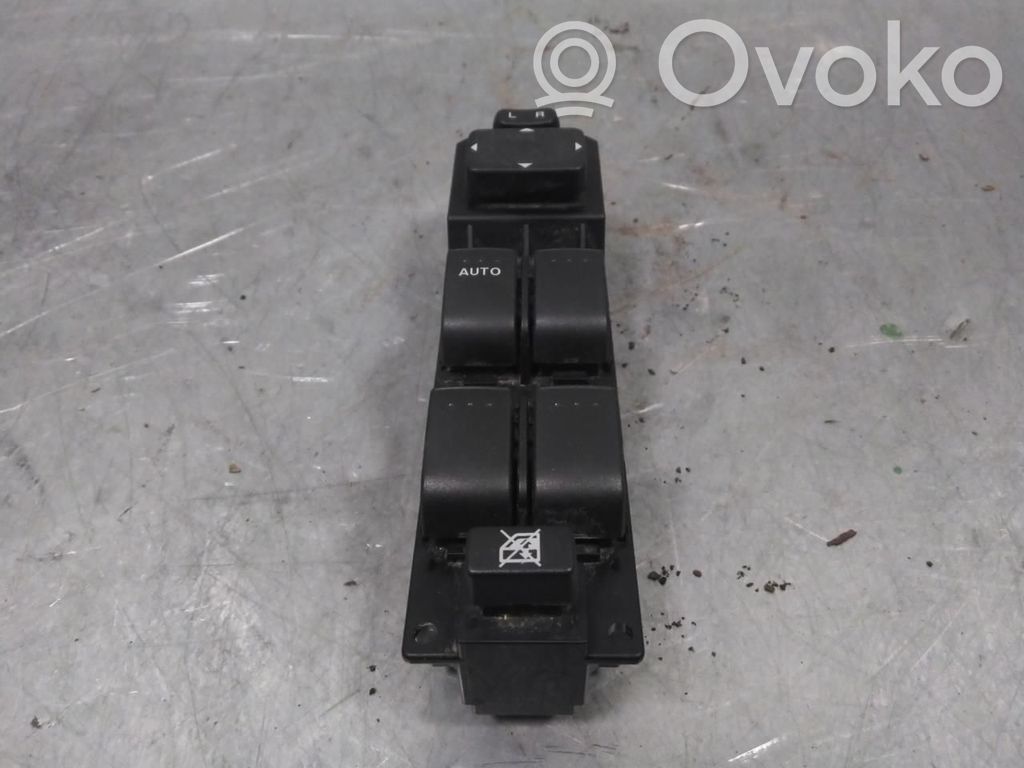 Mazda 5 Interruptor del elevalunas eléctrico 