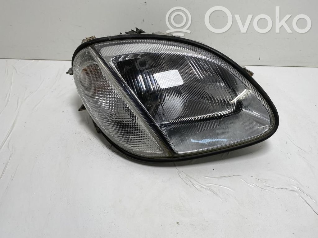 Mercedes-Benz SLK R170 Lampa przednia 