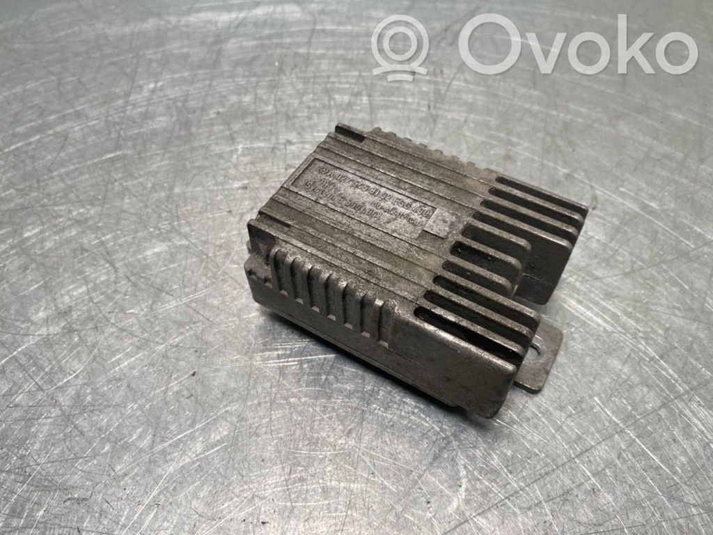 Mercedes-Benz SLK R170 Module de commande de ventilateur 