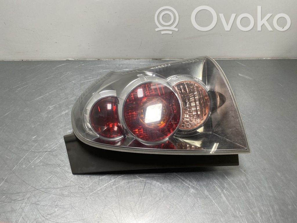 Toyota Corolla Verso E121 Takavalot 