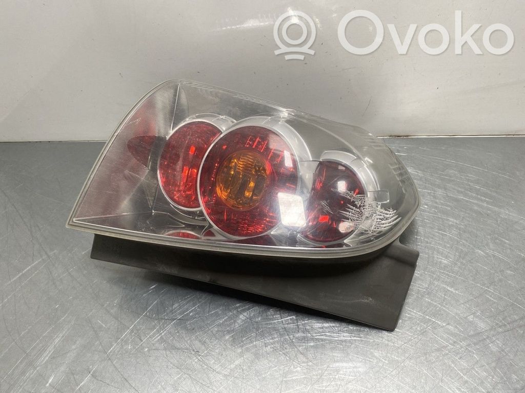 Toyota Corolla Verso E121 Takavalot 