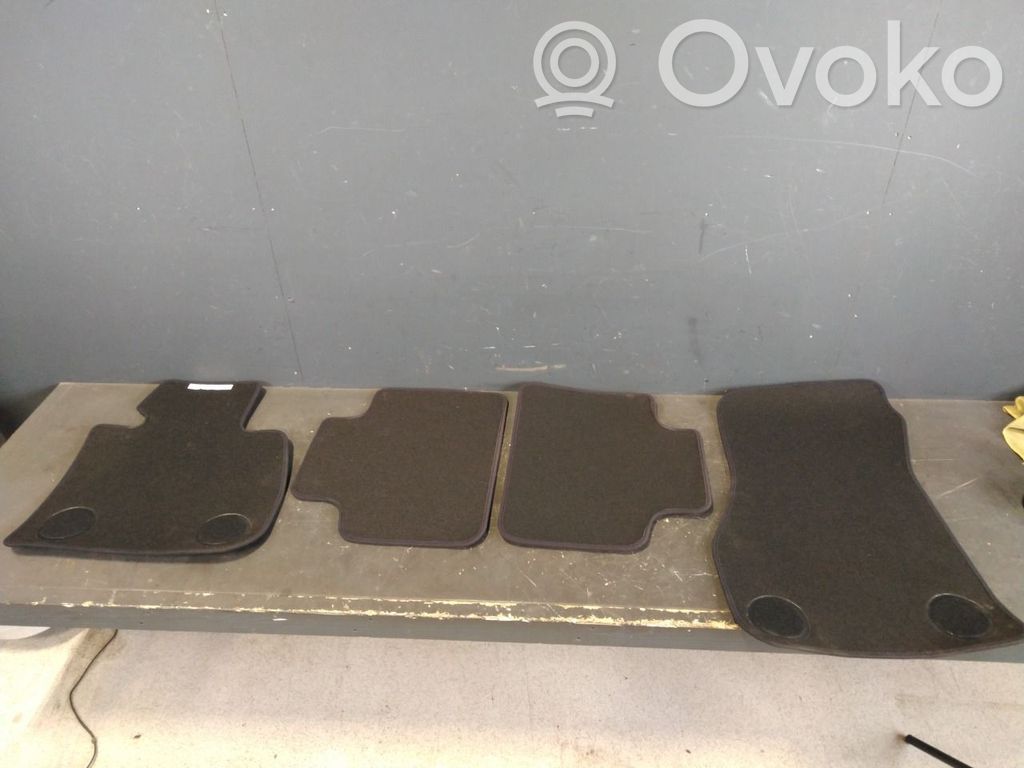 BMW 2 F22 F23 Altra parte interiore 