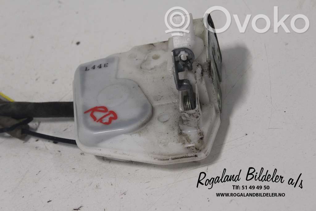 Mazda 6 Front door lock 