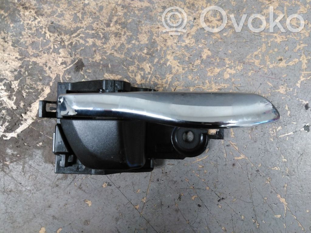 Toyota Prius (XW50) Manecilla interna puerta delantera