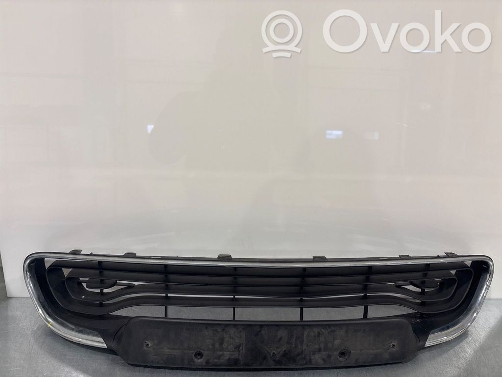 Renault Zoe Front grill 