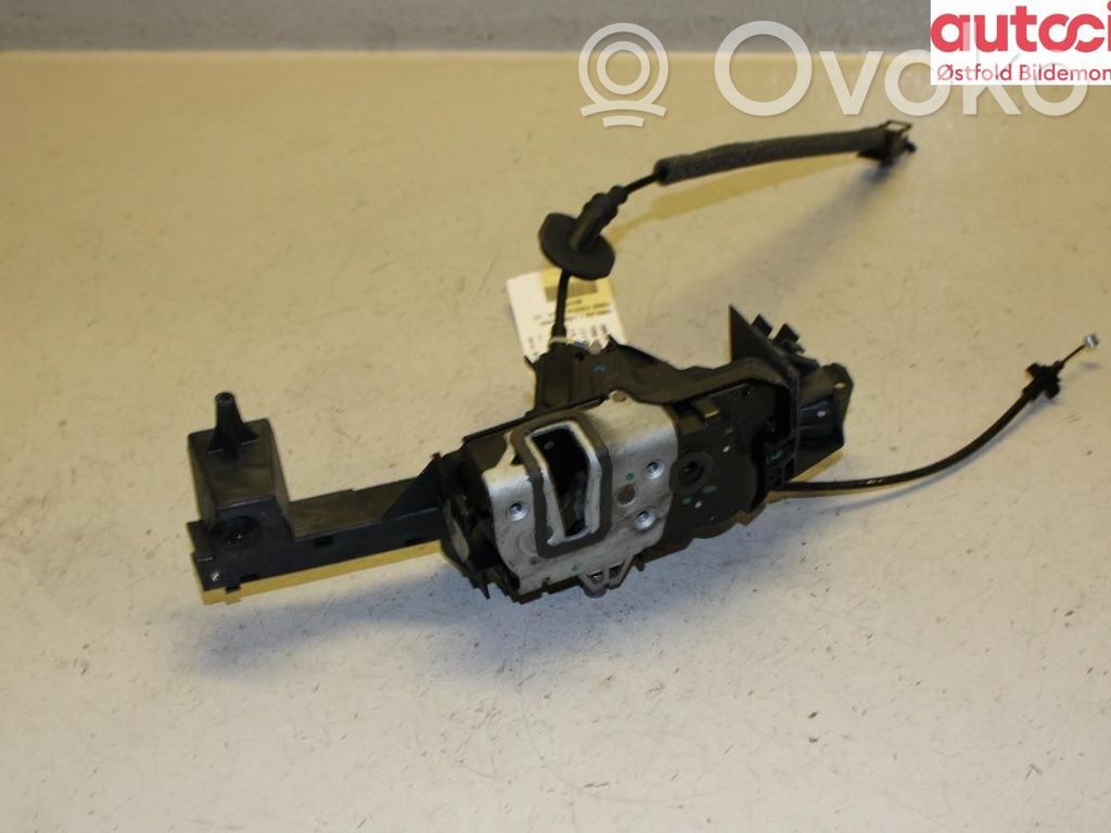 Ford Fiesta Etuoven lukko 