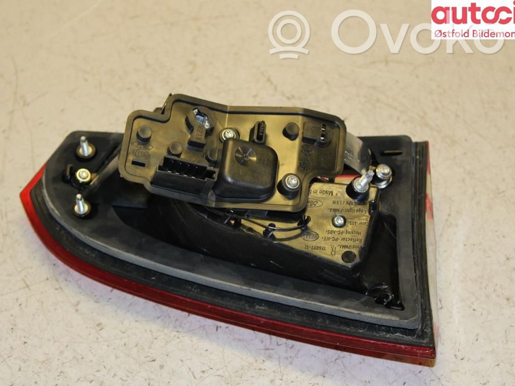 Ford S-MAX Rear/tail lights 