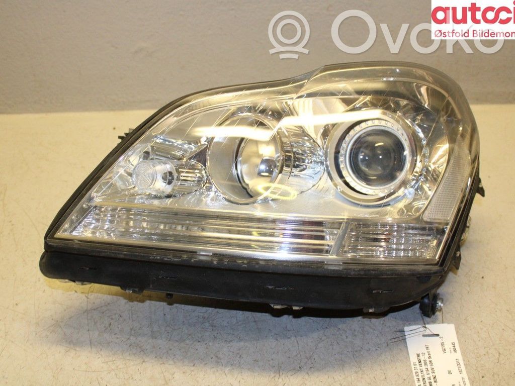 Mercedes-Benz GL X164 Lampa przednia 